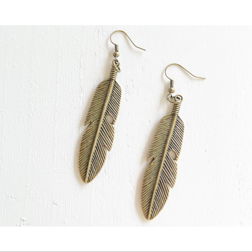 NWT Handmade Bronze Feather Drop Earring Set​
